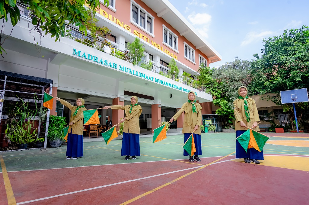 Madrasah Mu Allimaat Yogyakarta Pesantren Muhammadiyah