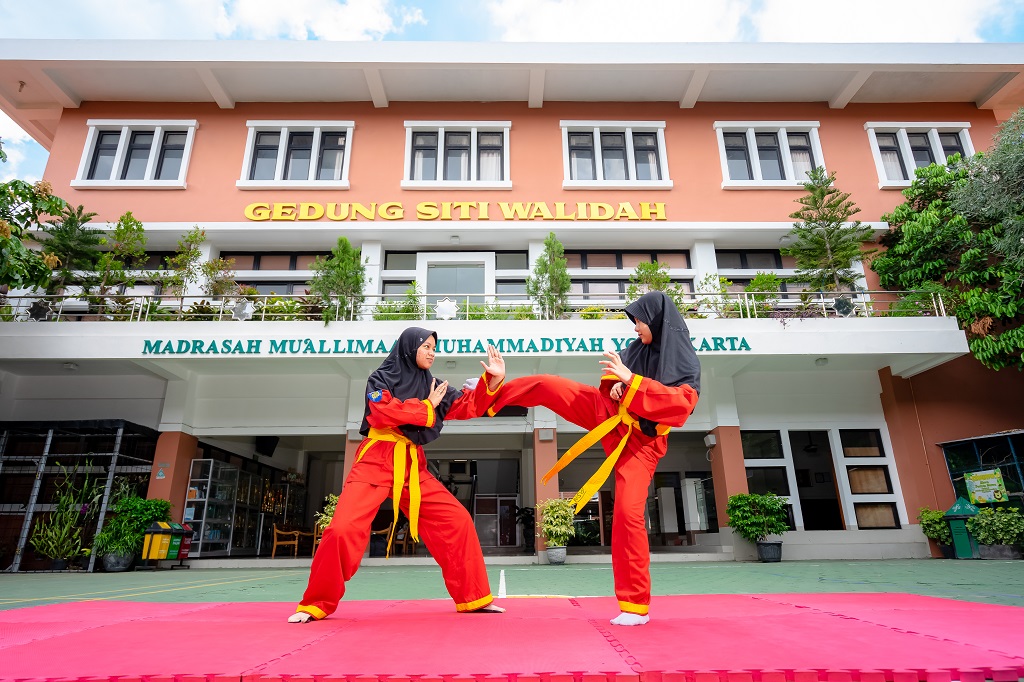 Madrasah Mu Allimaat Yogyakarta Pesantren Muhammadiyah